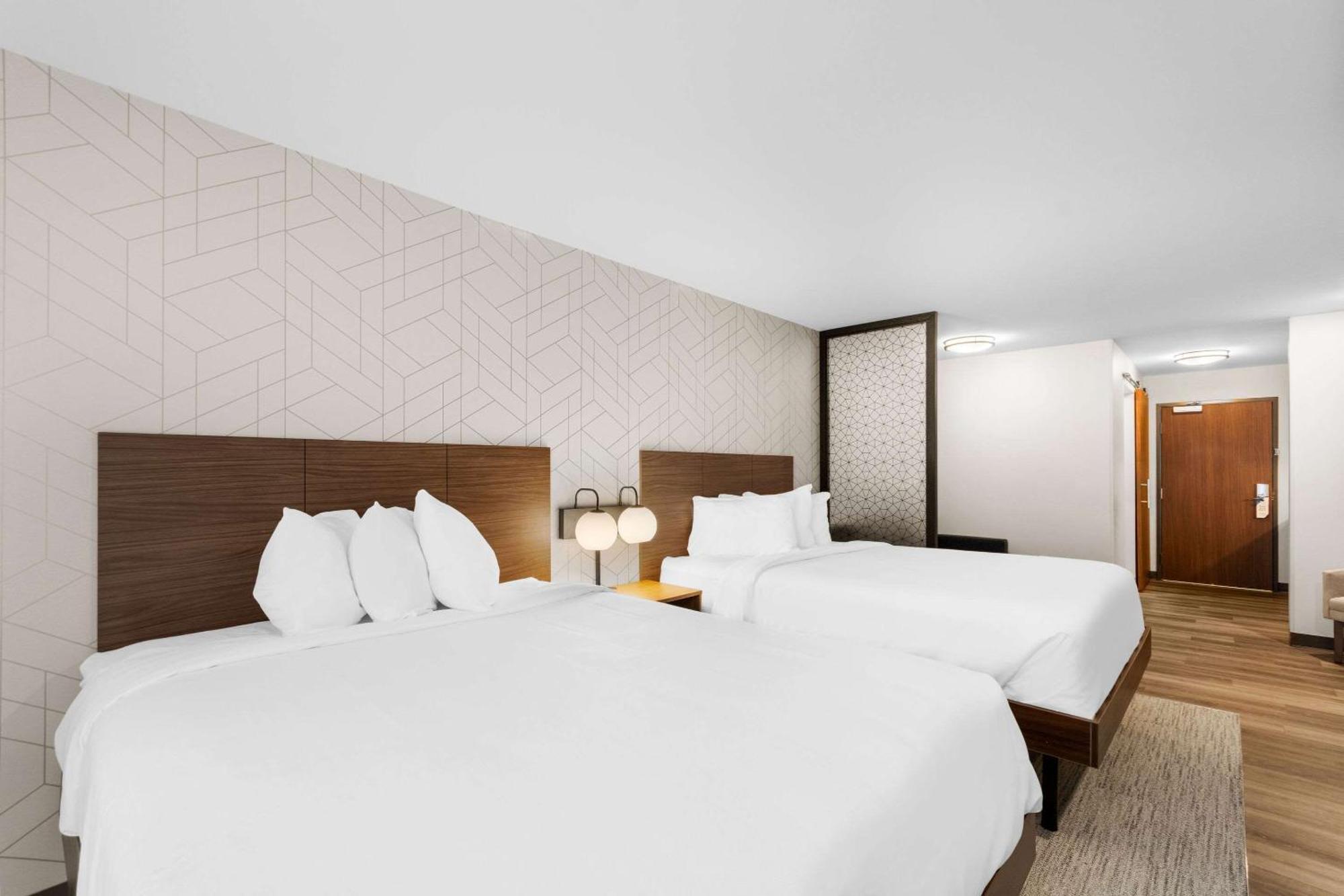 Everhome Suites Lexington - Horse Park Luaran gambar